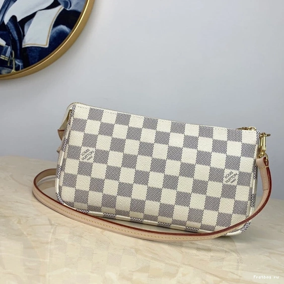 Frstbag ru Louis ACCESSOIRES Vuitton POCHETTE 0802